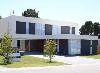 CASA L210