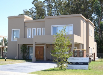 CASA L211